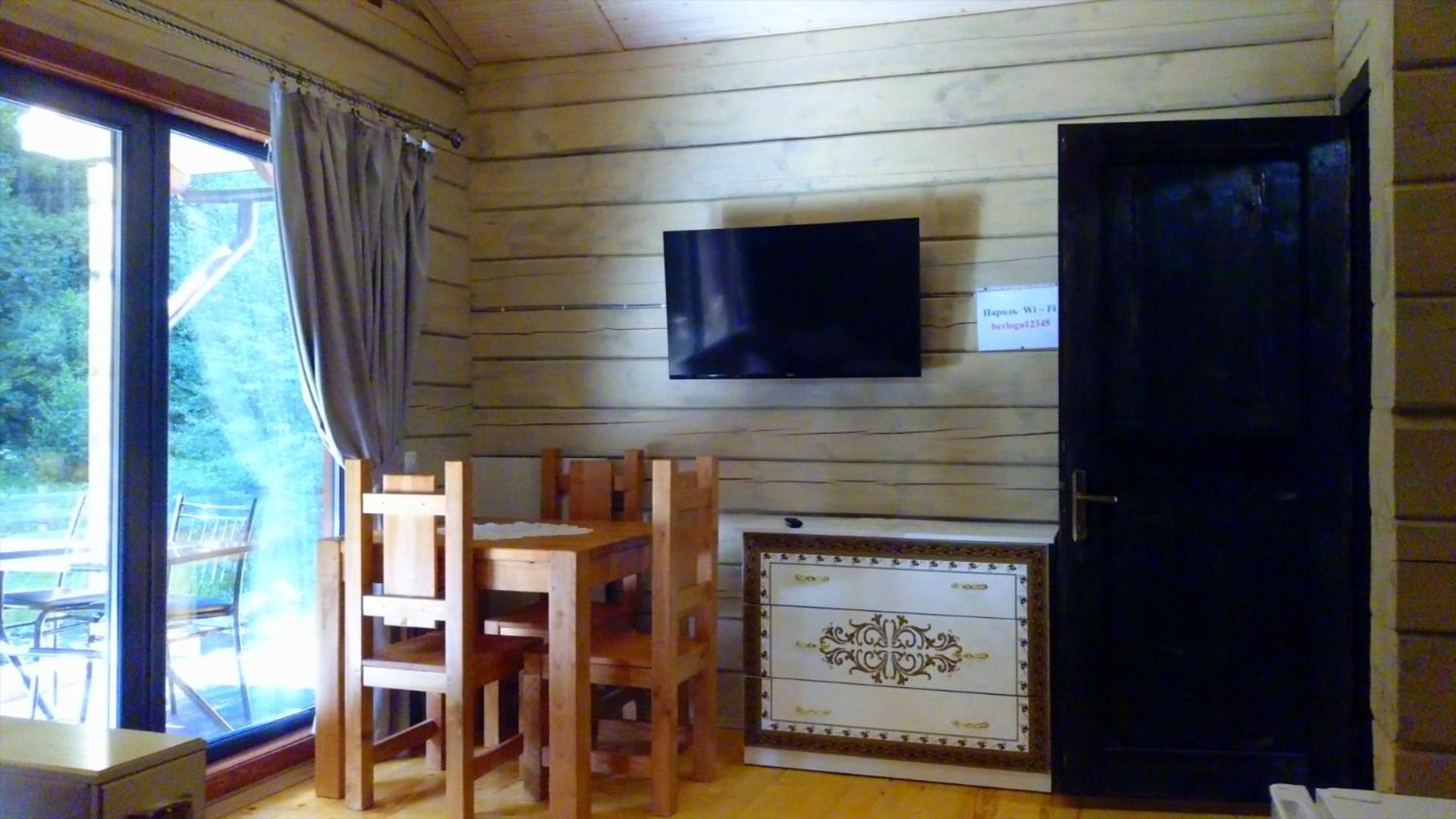 Hotel Berloga-Sinevir Synevyrsʼka Polyana Δωμάτιο φωτογραφία